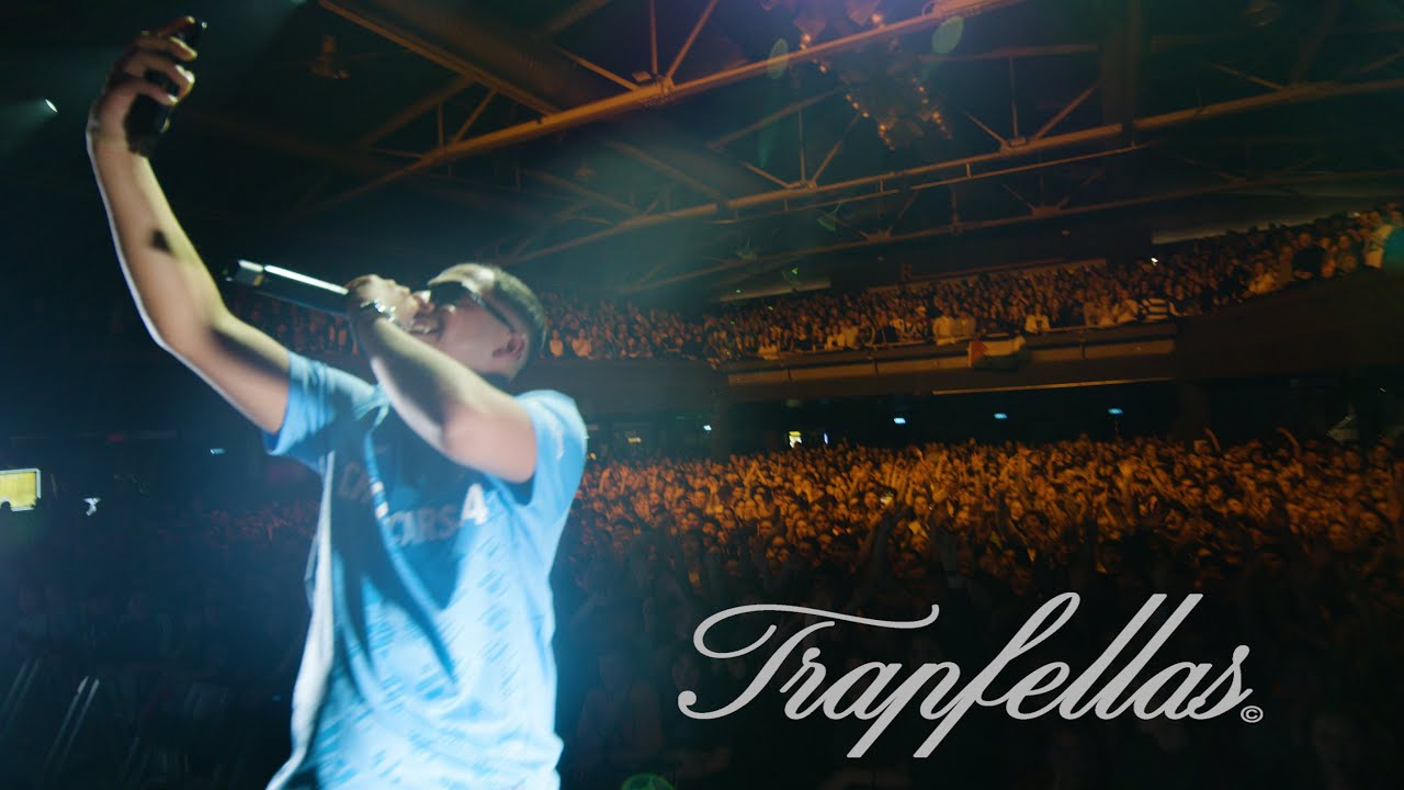 Toujour - Blau Wei&szlig;er Carlo