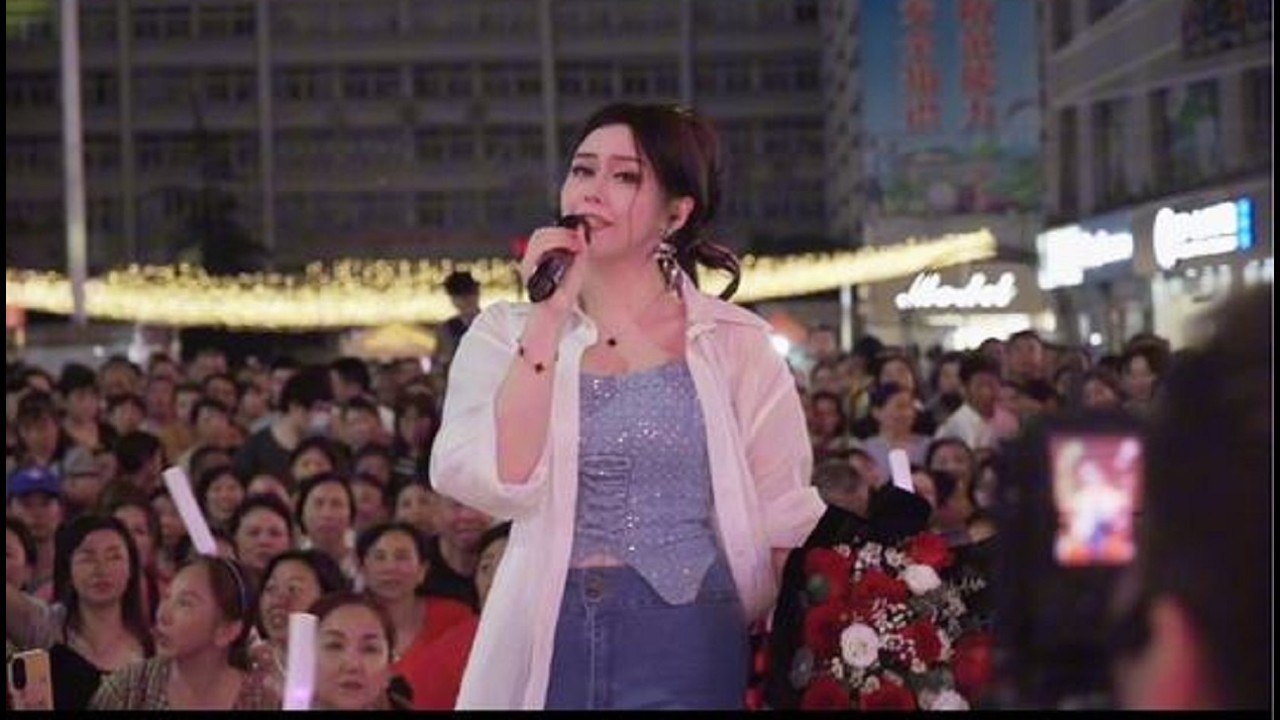 《红颜知己》 今生无缘做夫妻，那就做知己，一句相思一生想念，虽是轻声细语却是情深意重。让我们把这份情感深深埋在心底，成为生命中最美好的回忆！#红颜知己 抖音小助手