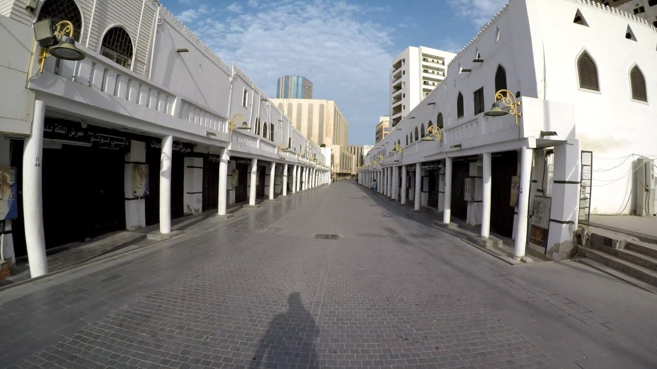 سوق العلوي سوق شارع قابل حي البلد أسواق مدينة جدة التاريخية