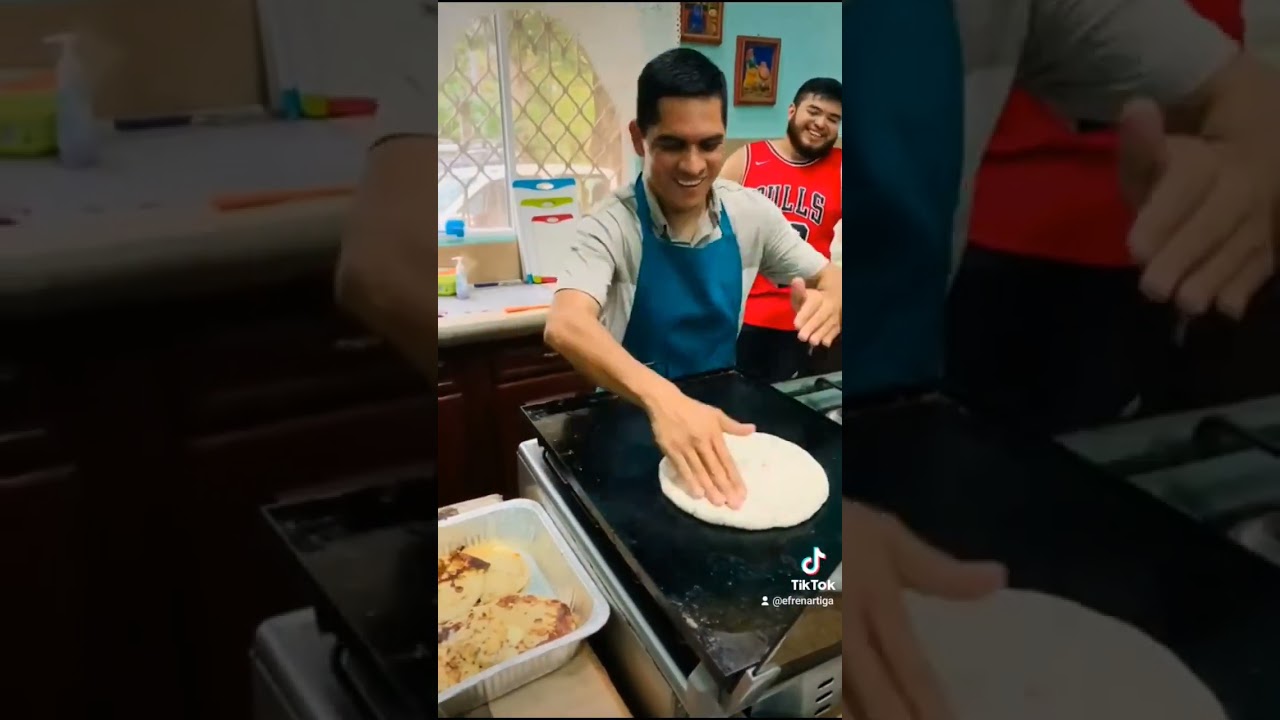 &iquest;Cu&aacute;l es tu pupusa favorita?Q, R, F, FQ, CH,... #efrenartiga #pupusas #ElSalvador #comida