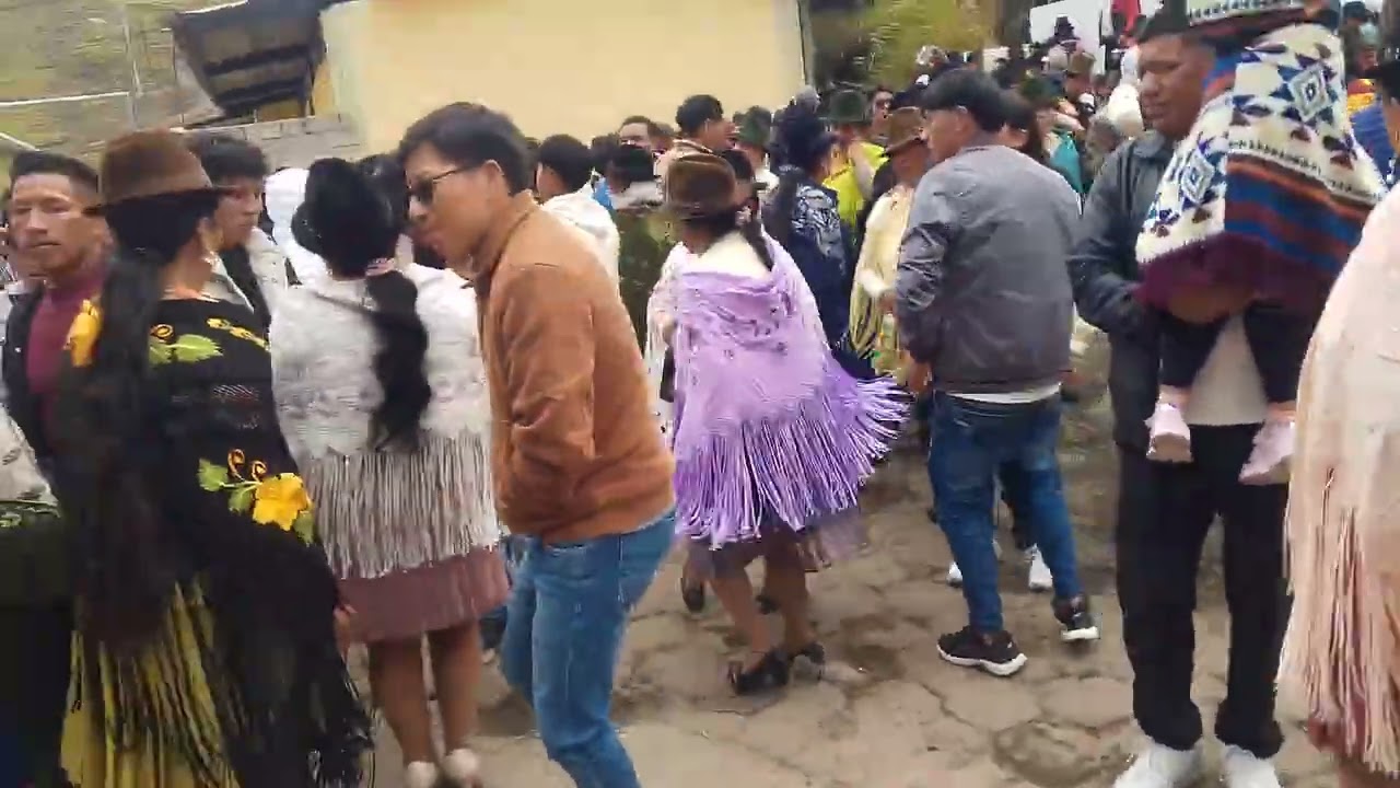 ZUMBAHUA MICHACALA FAMILIA TOAQUIZA CUZCO VEGA 