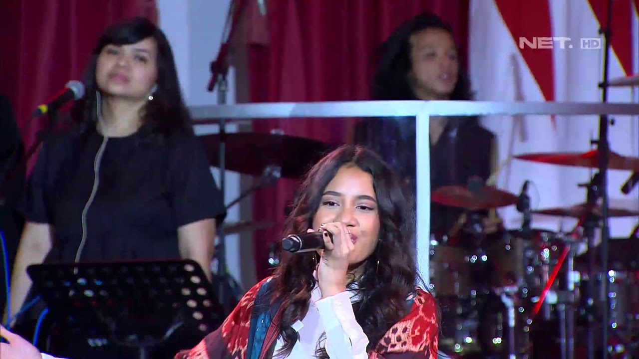Adikara F, Alvin K, Faye R, Raynald P - Manusia Kuat : Talenta Muda Bhinneka Tunggal Ika