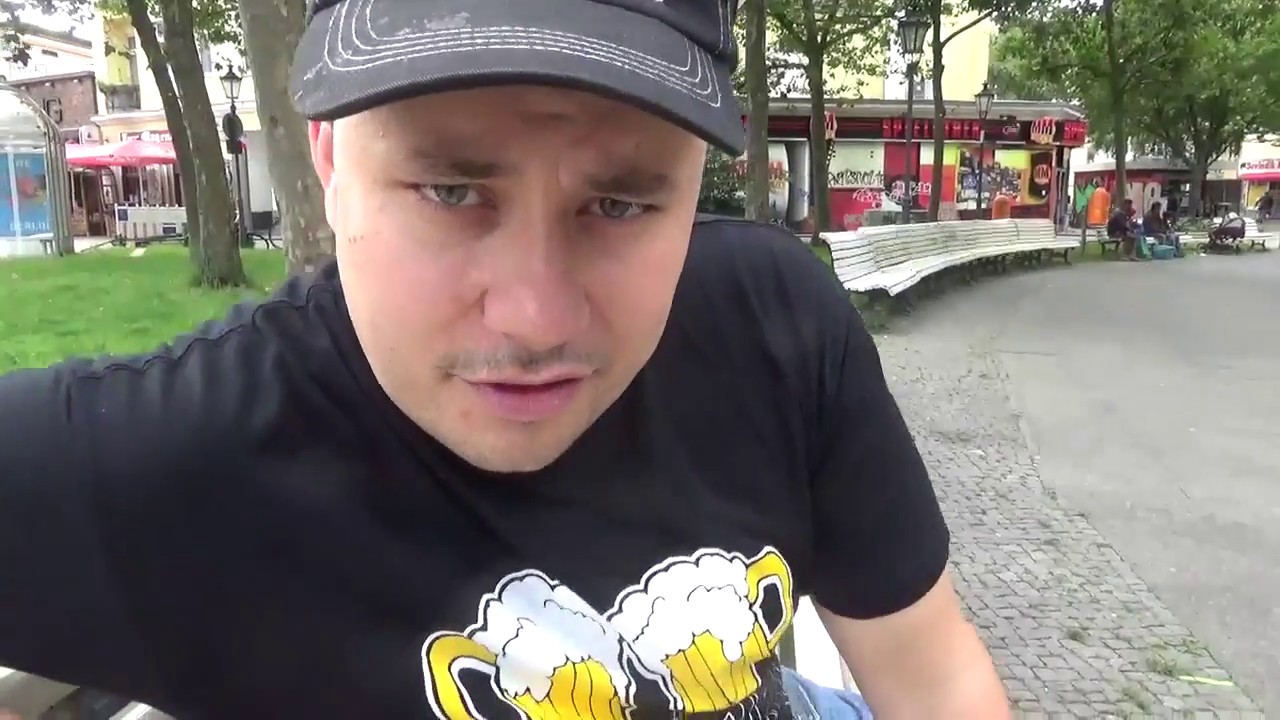 Heikos Welt - In Die Pilze Mit MC BOMBER & Tiger104er