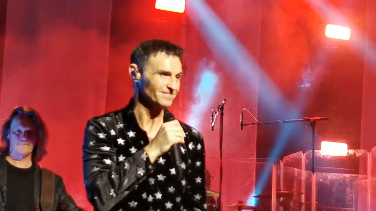Marti Pellow - Sweet Little Mystery/I Can Give You Everything - Live in Cardiff, 20th April 2022