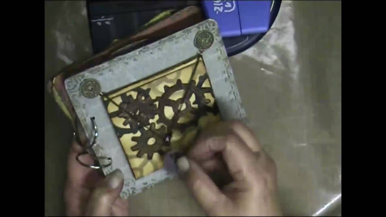 Vintage Mini Album - Photo Mat Page