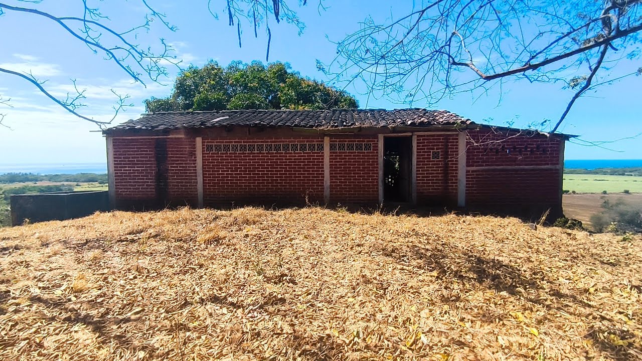 Casa Abandonada🏚️En La Costa Salvadoreña🇸🇻