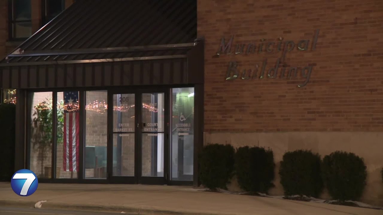‘It’s heartbreaking;’ Neighbors speak out against possible data center in Urbana | WHIO-TV