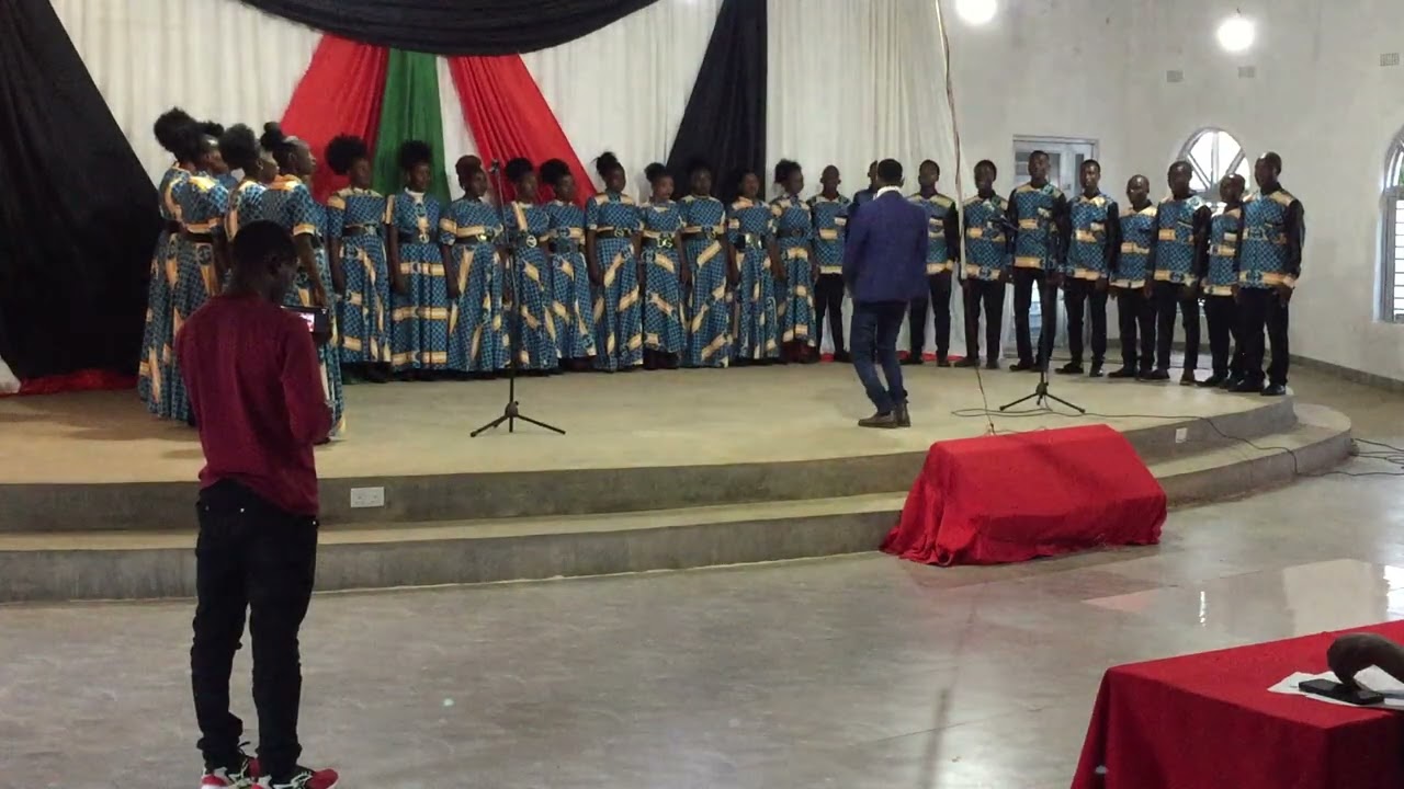KINGS VOICE CHOIR.. CCAP LUNDAZI. Tiyende pamozi 
