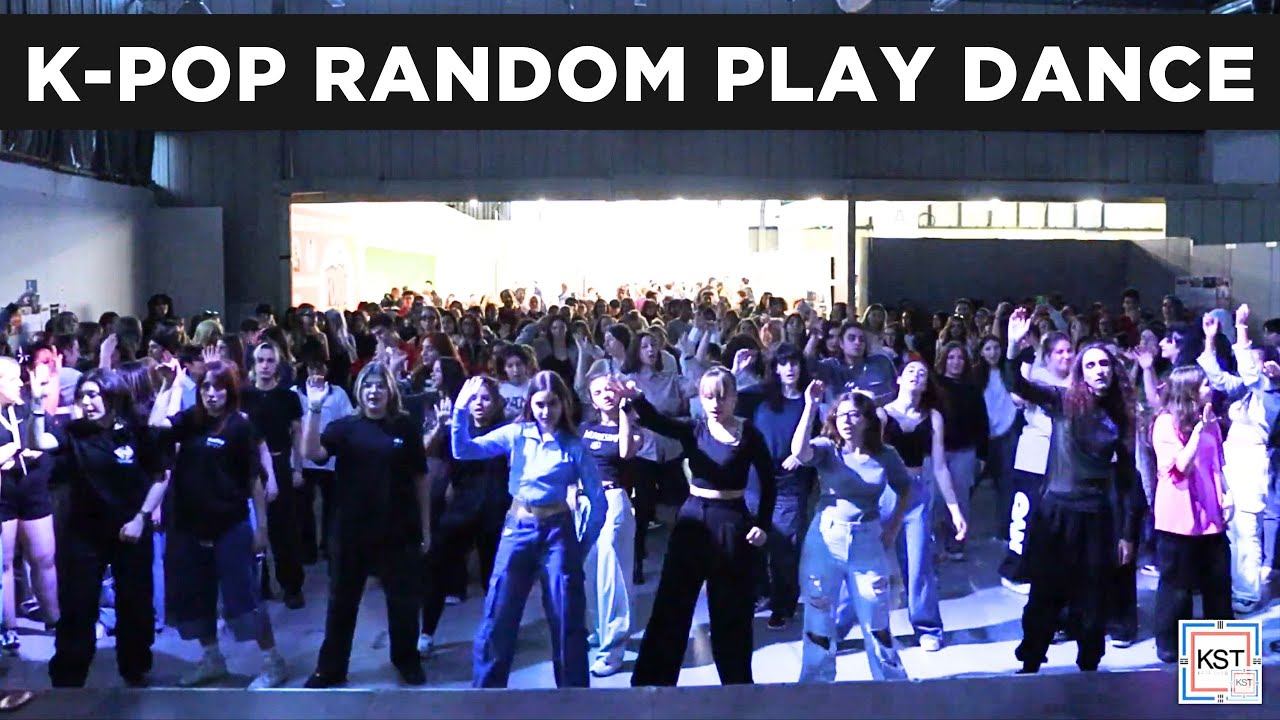 K-POP RANDOM PLAY DANCE • FORLI' COMICS&GAMES 2023 (ITALY)