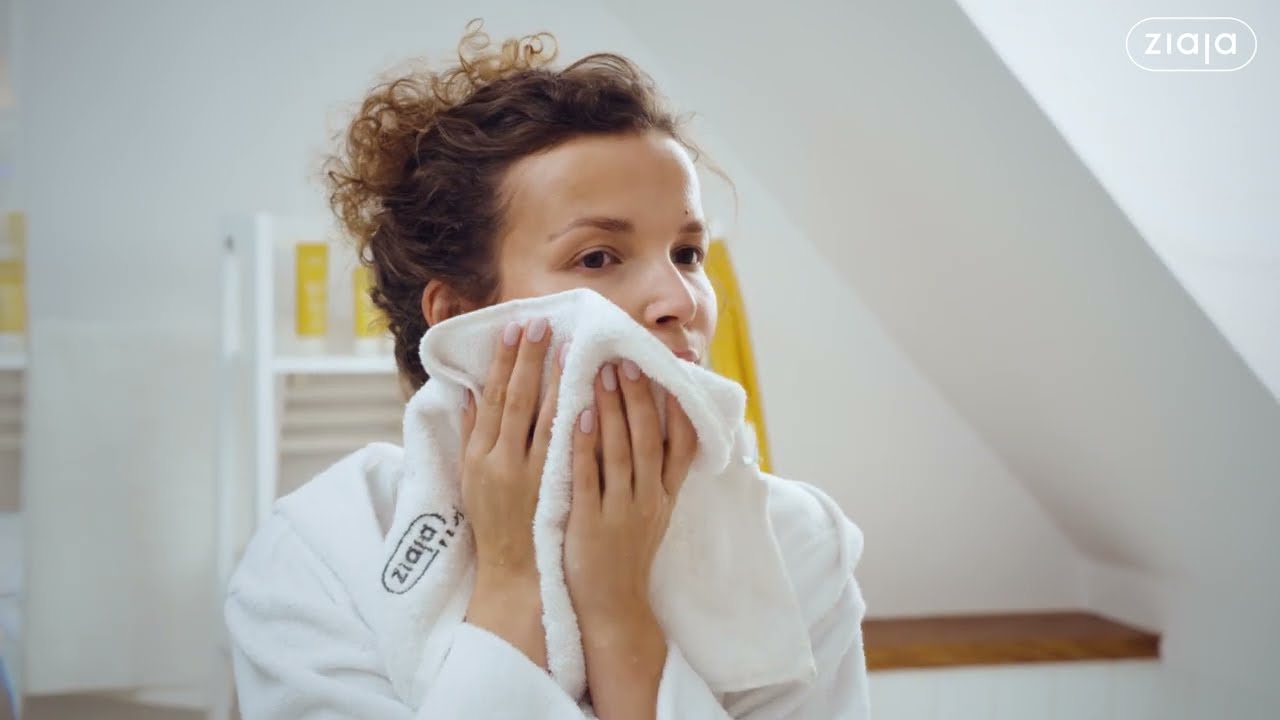 🟡 Ziaja witamina C.B3. Postaw na nocną regenerację sk&oacute;ry