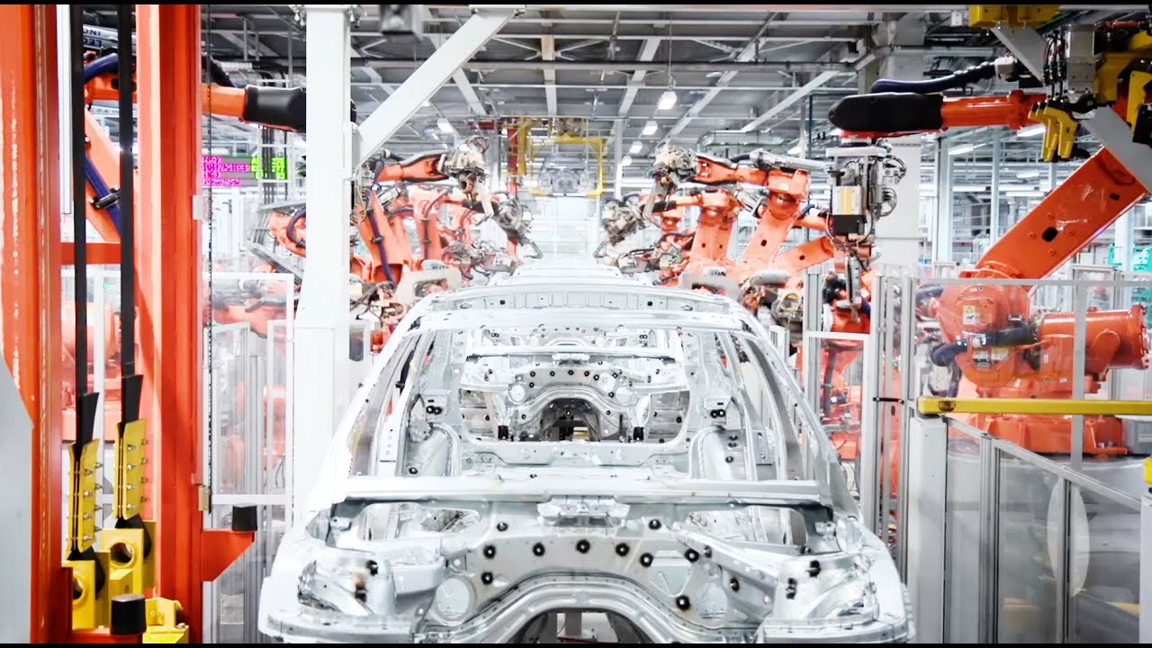 Sensor solutions for the automotive and parts supplier industry | SICK AG