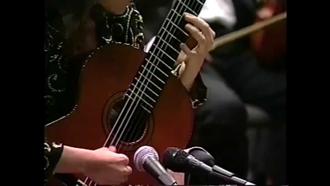 Irene Gomez , Concierto para guitarra y pequeña orquesta de H. Villa-Lobos