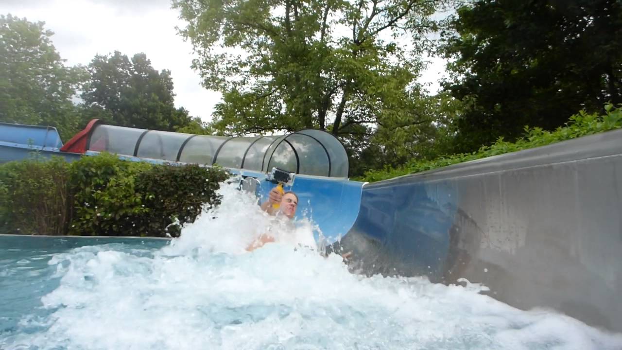 offene Riesenrutsche :: blaue Freibad-Rutsche | Freibad Saarwellingen