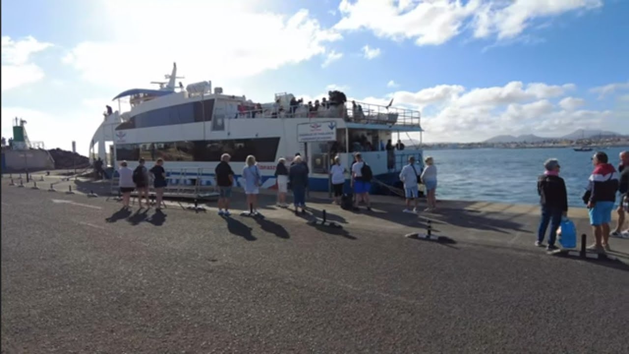 FUERTEVENTURA To LANZAROTE Ferry Corralejo To Playa Blanca