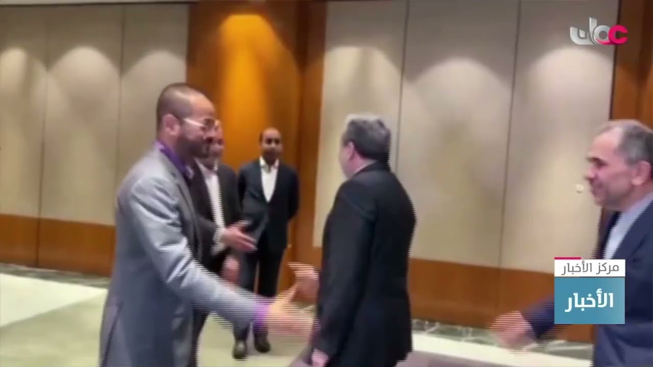 وزير الخارجية ونظيره الإيراني يبحثان المرئيات الإيرانية قبل الجولة الثالثة من المفاوضات.