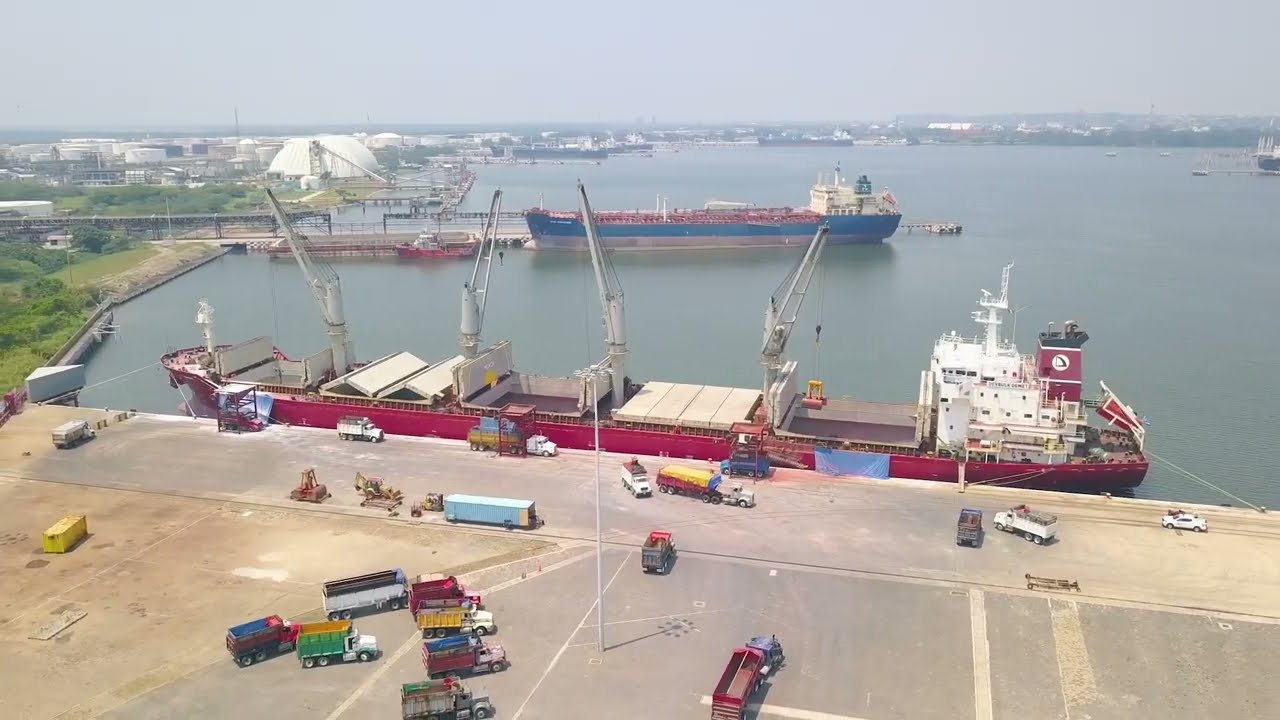 Syntex: Bulker unloading