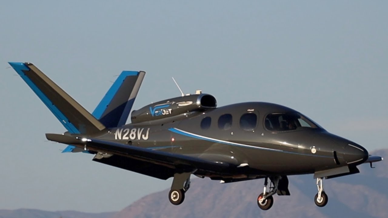 PRIVATE JETS Taking off and Landing in Van Nuys Airport KVNY