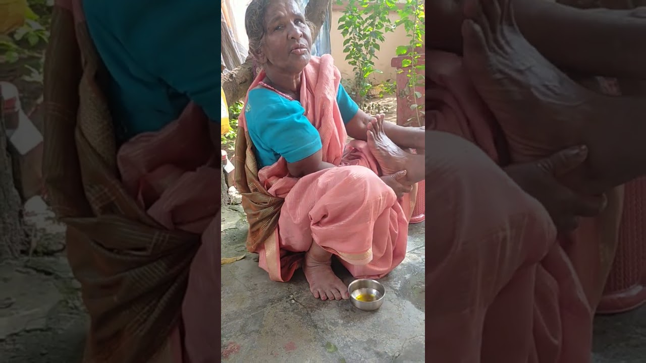 Leg massage of my 💚 dad by kindness lady 