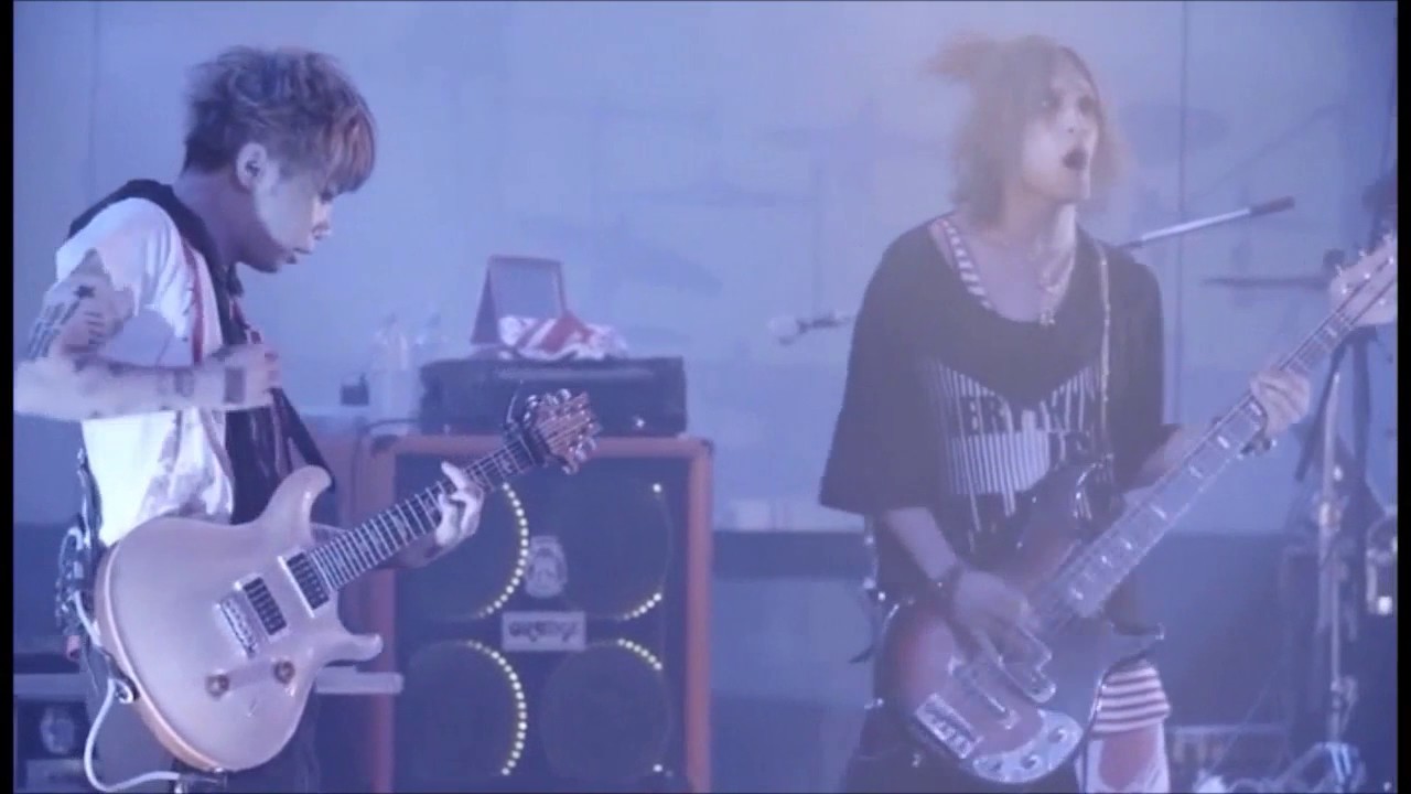 D=OUT / ダウト SM Live