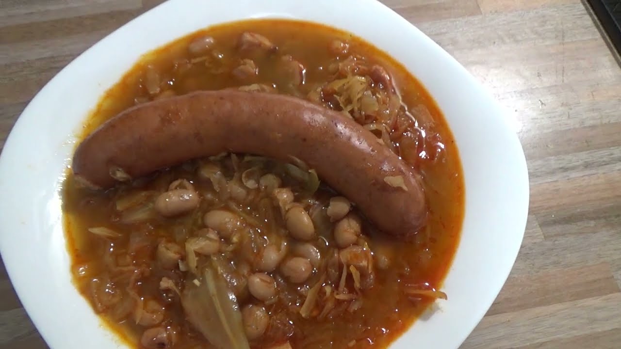 GRAH S KISELIM ZELJEM I KOBASICAMA | Konkretno i moćno  zimsko jelo! | Domaća hrana