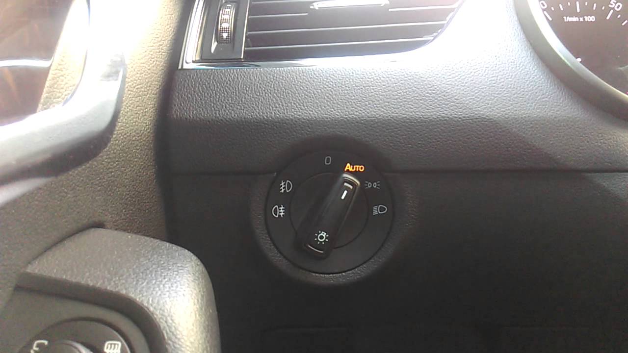 سكودا اوكتافيا - Skoda Octavia A7 - مفتاح النور - Lights Switch