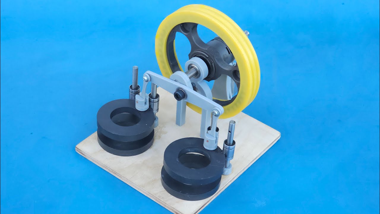 Making Flywheel Regenerating Energy From Two Balance Magnets