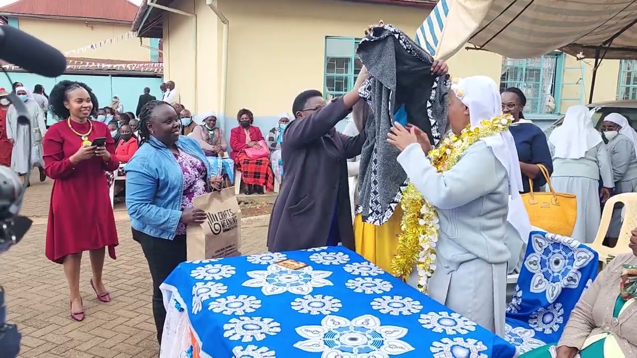CATHOLIC SISTERS CELEBRATE 25, 50 AND 75 YEARS OF SISTERHOOD(4)