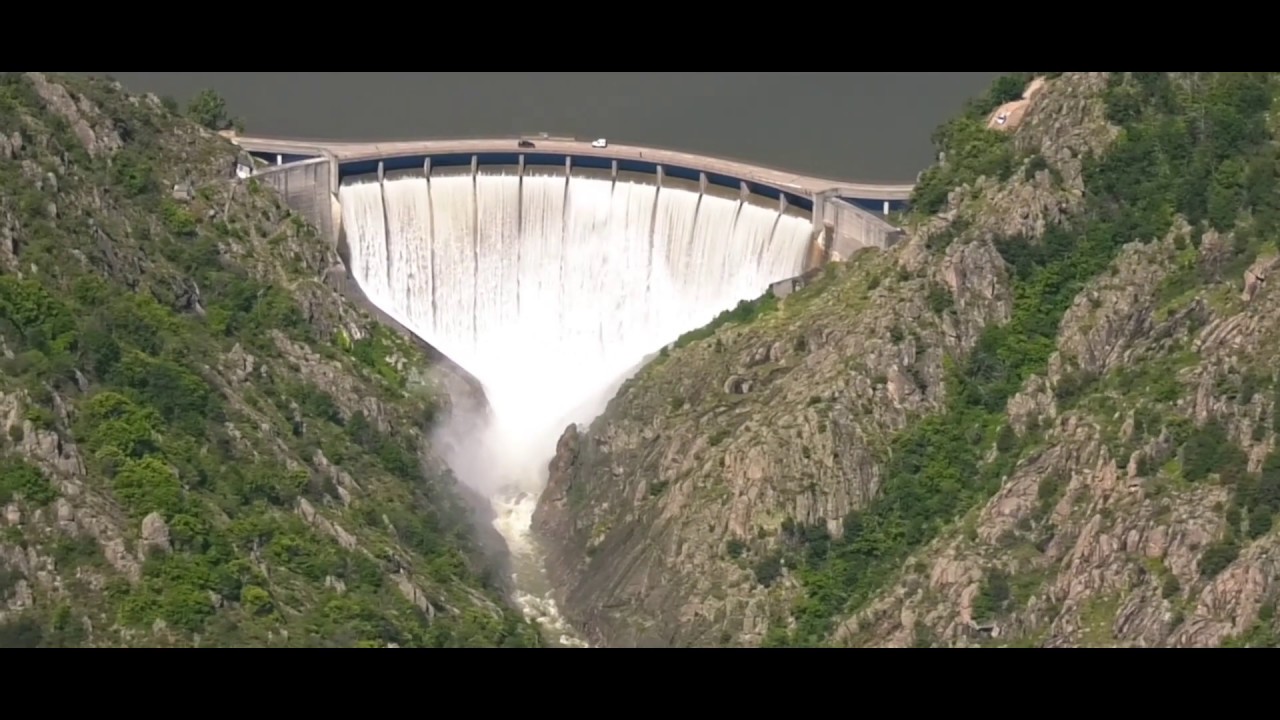 48 secondes en Loz&egrave;re - Crue C&eacute;venole au Barrage de Villefort (48)