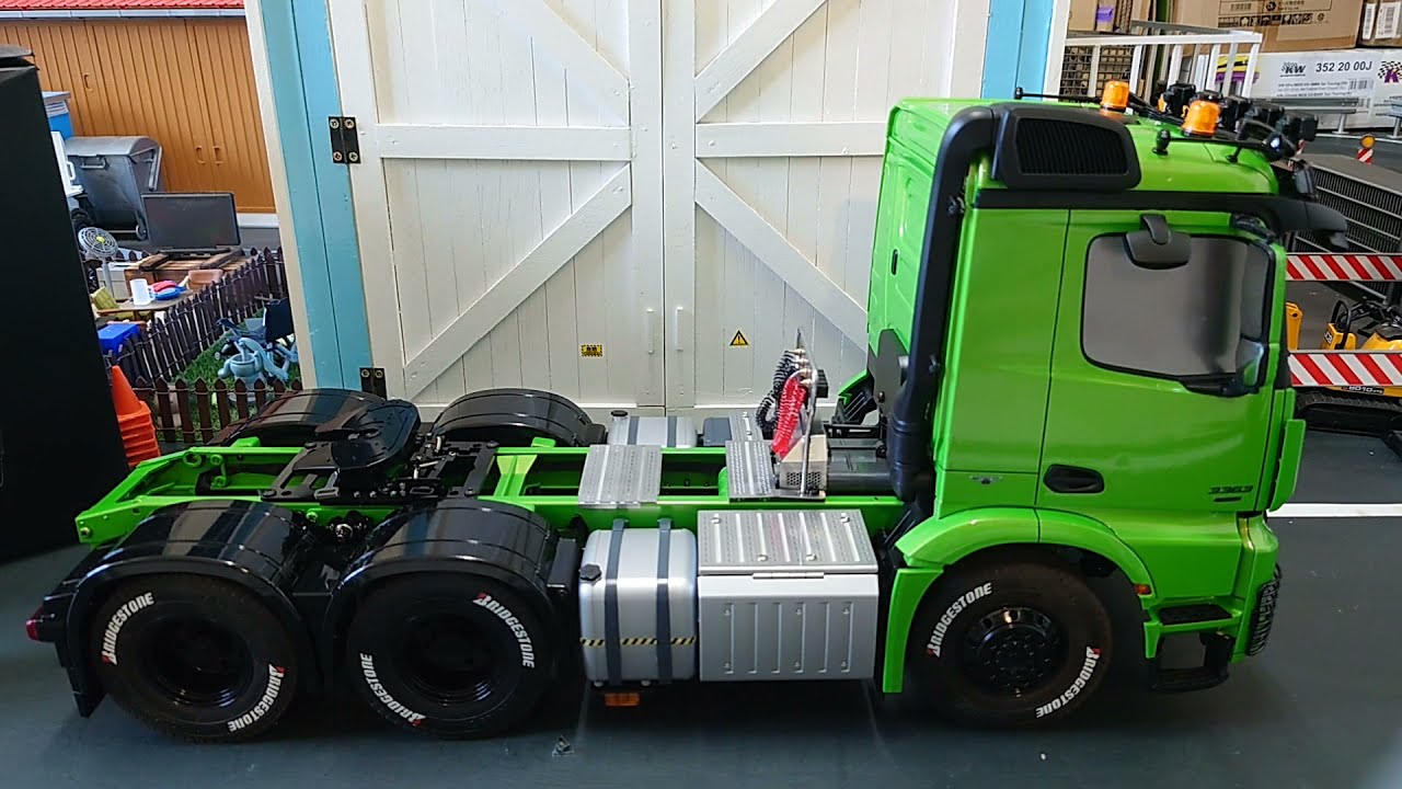1/14 RC BENZ小綠拖車頭的正式完工介紹來嘍！！（TAMIYA AROCS 3363 6X4 Classic Space遙控拖車 3363 鐳速 思卡 星越）