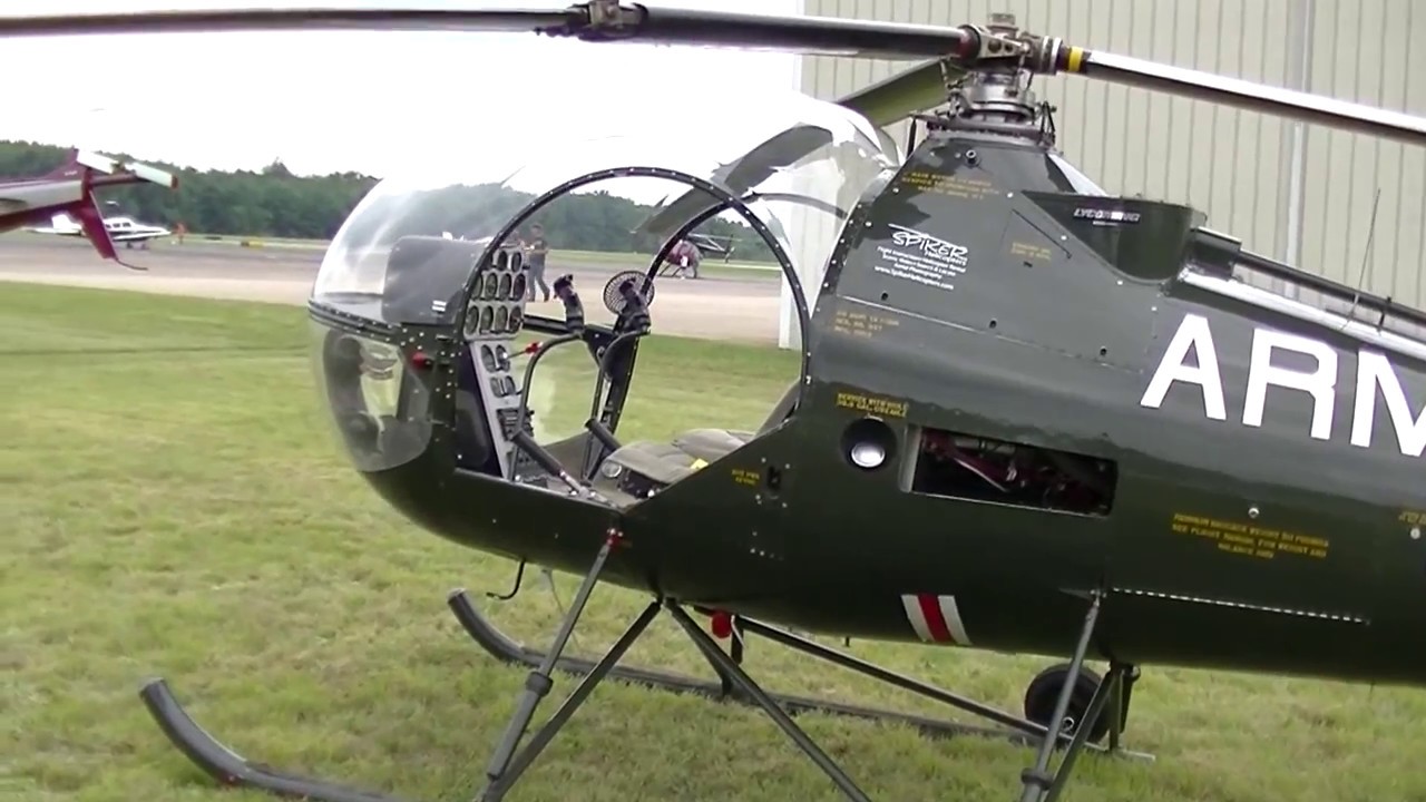 www.Brantly.info. Helicopters featuring the Betty Boop Brantly B2B.