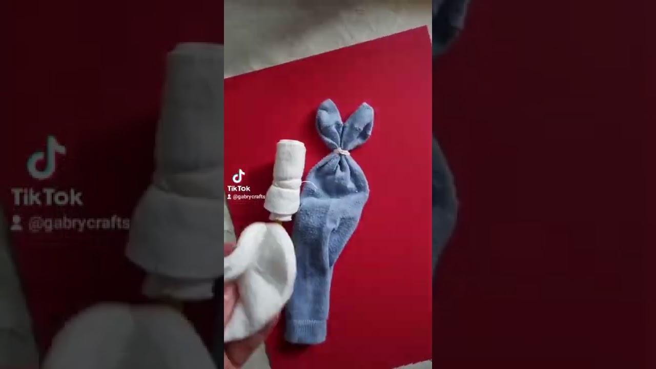 Easter Bunny come fare un cognilietto di Pasqua con un calzino