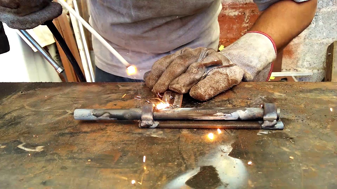 Pasador con materiales de reciclaje(2)