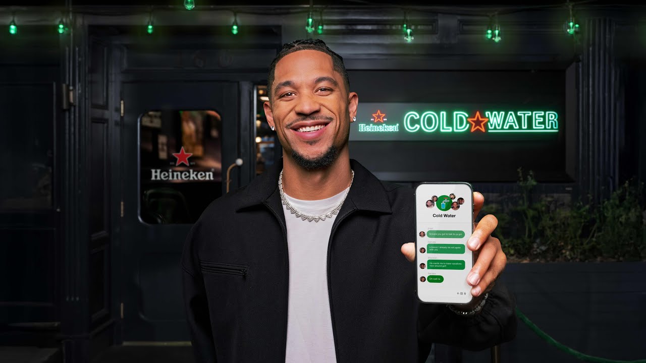 Heineken | The Group Chat Bar