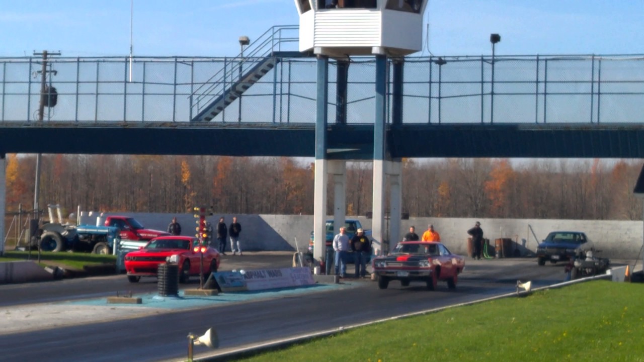 New 392 hemi vs old school 426 hemi