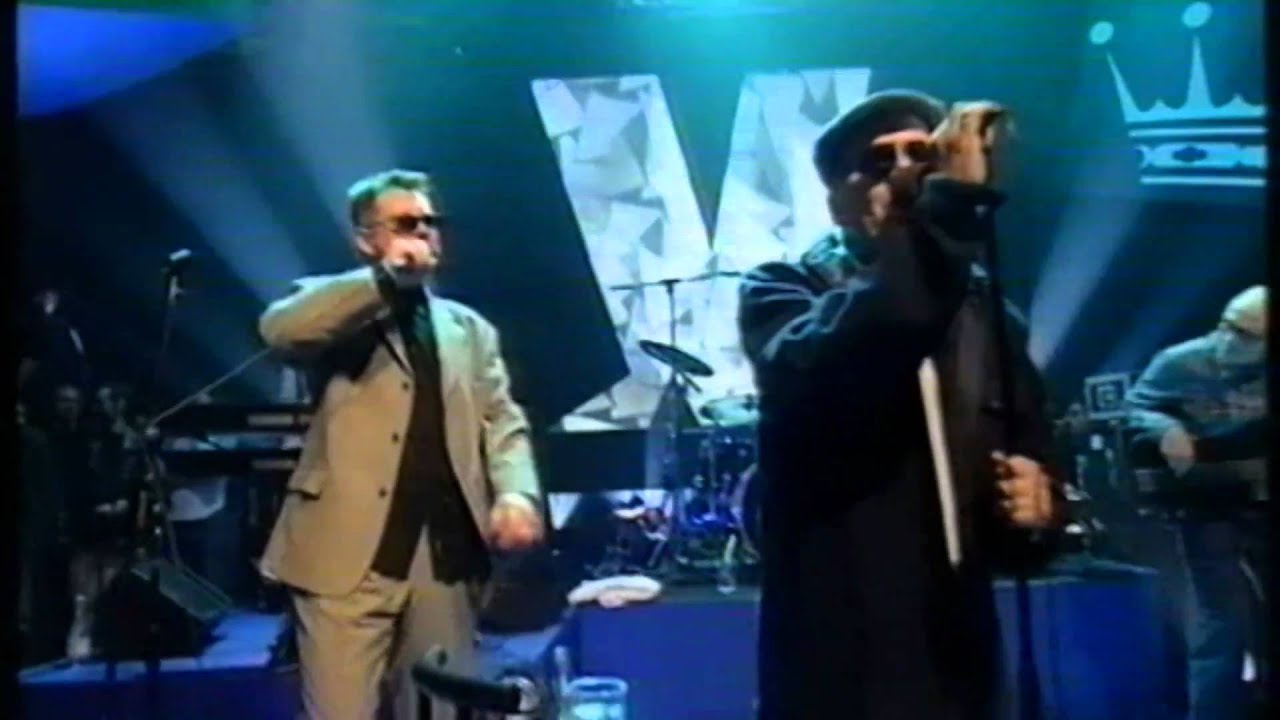 Madness - Drip Fed Fred - Feat Ian Dury - Jools Holland.mp4