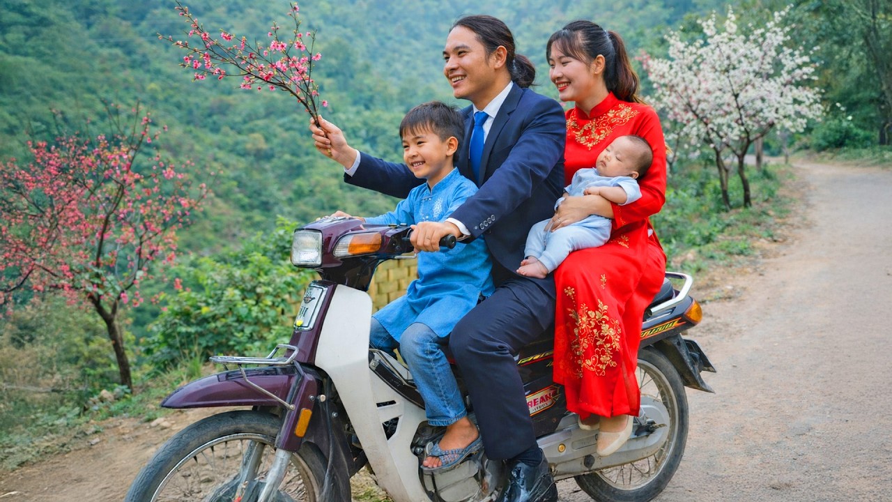 Buying a New Motorbike for New Year 2026 and Enjoying a Spring Trip with Family | SURVIVAL ALONE
