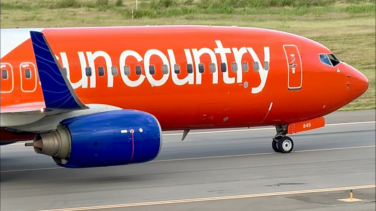 AEROL&Iacute;NEA SUN COUNTRY LLEGA AL AEROPUERTO INTERNACIONAL DEL CIBAO | #boeing #airplane #aviation 