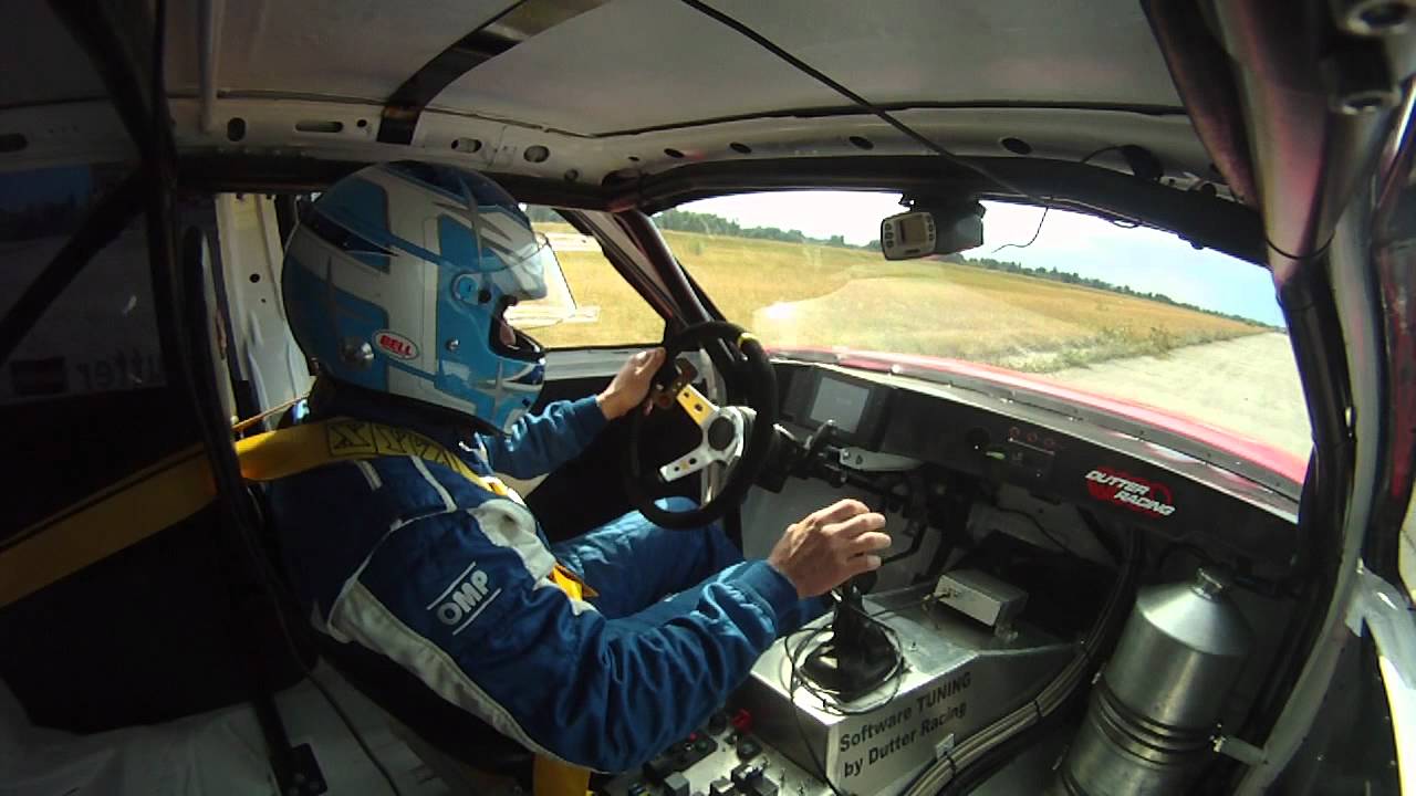 Dutter-Racing - On-Board 1/4 Meile Ungarn - Time: 9,11 Speed: 261kmh