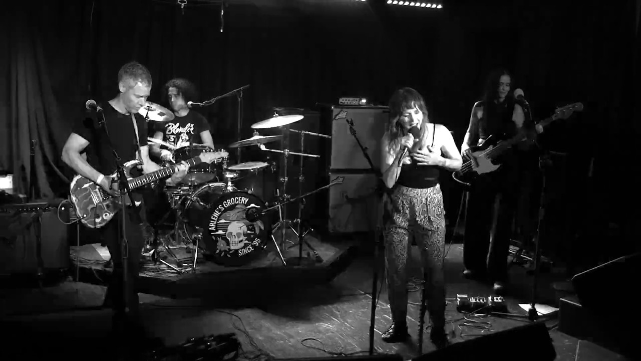 Violet – Hole (Live Cover) | LUNASMITH