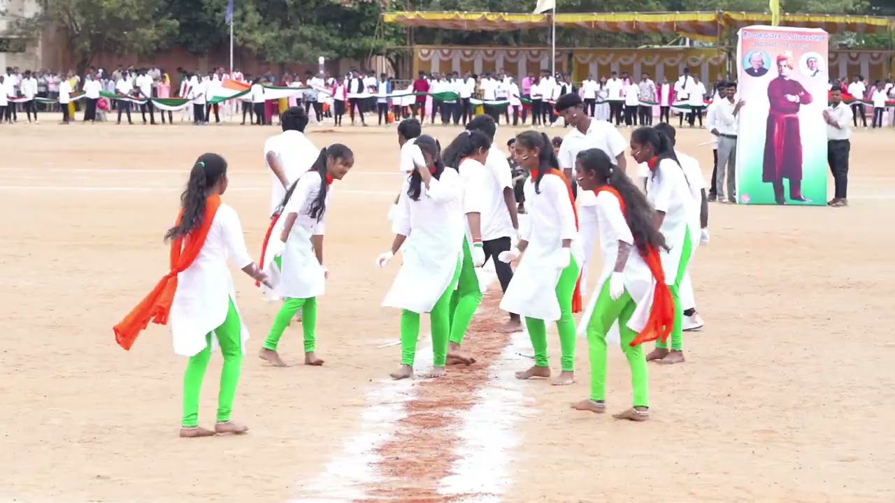 Operation sindoor dance performance by  vishwa viveka pu college chikkaballapur on 77th Republic day