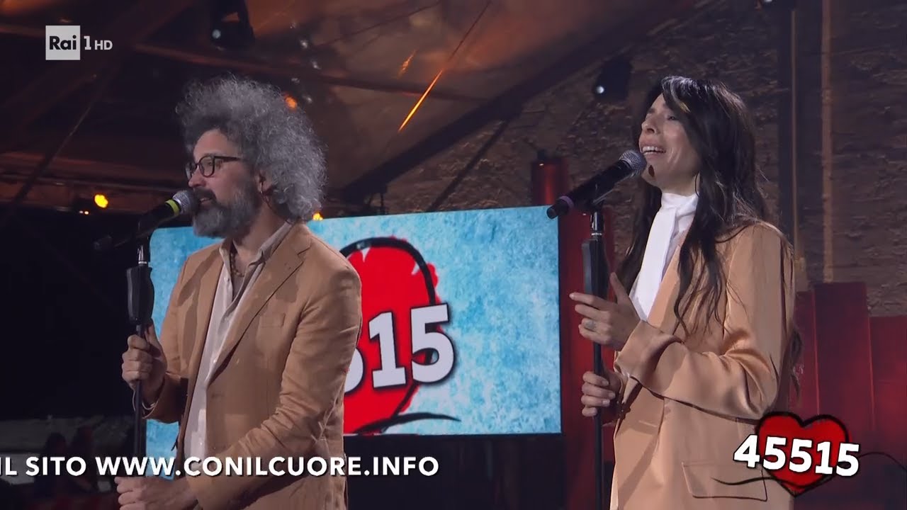 Simone Cristicchi e Amara - 