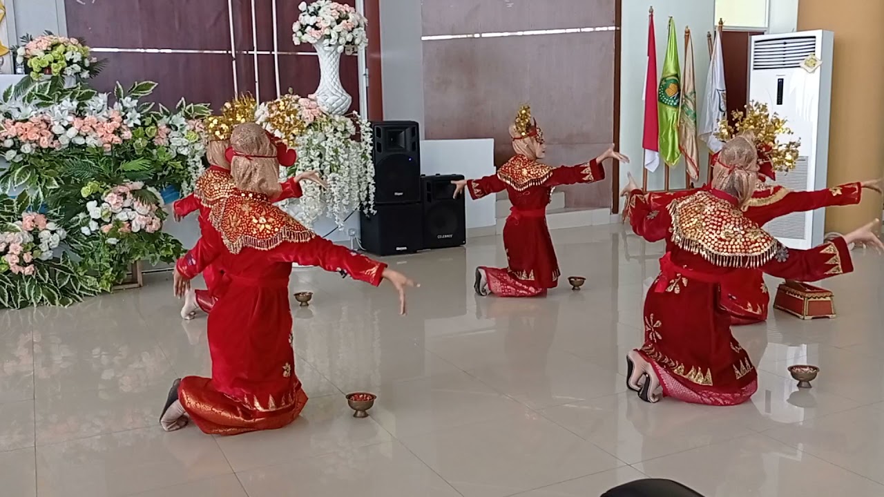 Tari Sambut Bangka Belitung Dalam Acara Yudisium Ke-2 Fakultas Tarbiyah IAIN SAS Babel