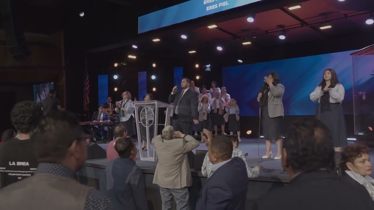 Señor Eres Fiel | Israel & New Breed | Elim Los Angeles🌴