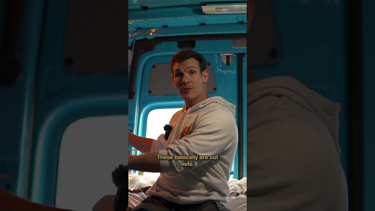 How to sleep between the wall of your campervan 🚐 #diyvanconversion #diycamperconversion