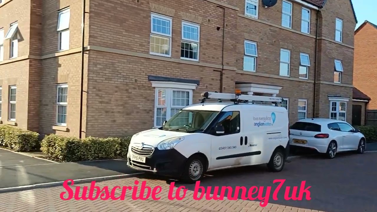 this is a walking video in Thrapston Northampton in the UK