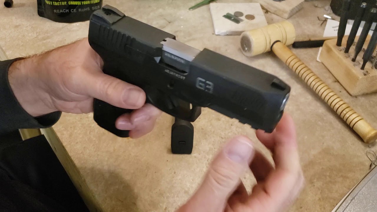 Taurus G3 vs SAR ARMS SAR9 9mm comparison