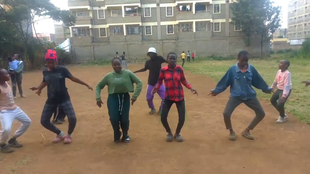 Ca fait Mal dance Afro petit #kenya 