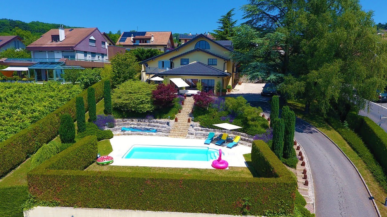 À vendre - grande maison 
