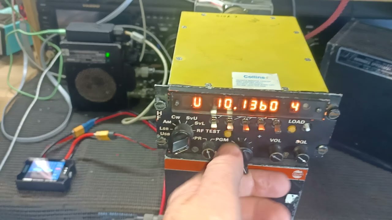 Collins ARC-174 / 718U-5 operating FT8 (MSHV & GridTracker2)