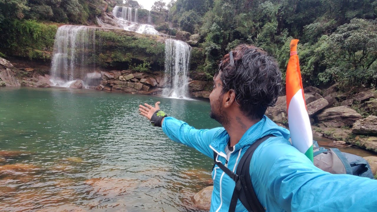 This is How I Travelled Meghalaya without money | Meghalaya Documentry Tamil | Hitchhiking India